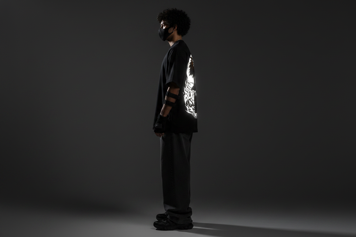 Bleach - Back Side Profile