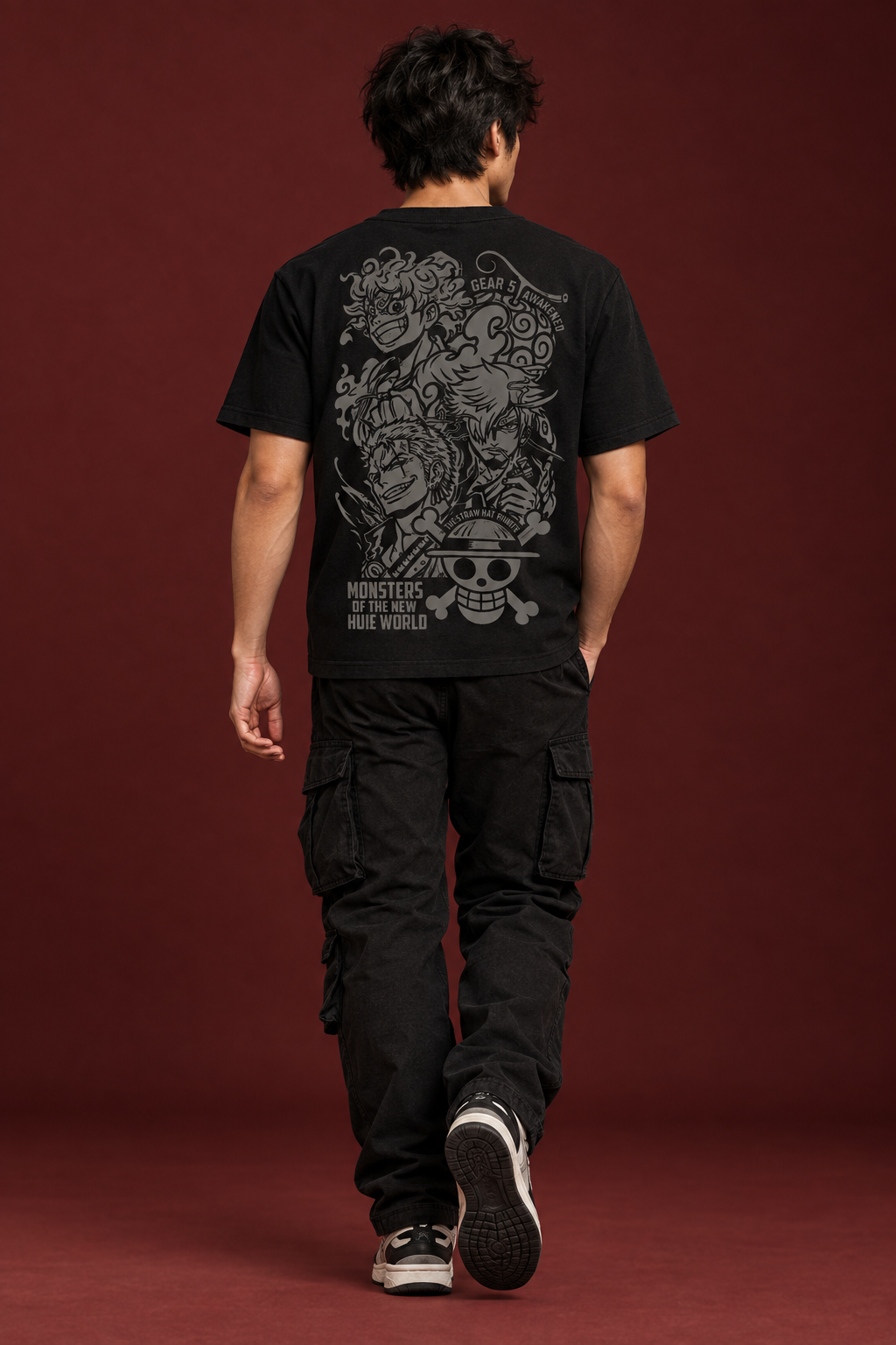 One Piece OG regular-fit walking rear